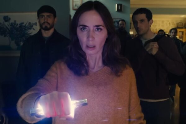 Disclosure Day movie review featuring Steven Spielberg's sci-fi mystery film
